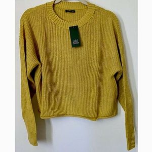 SOLD!! Crew Neck Pullover Sweater Wild Fable Women's/gold